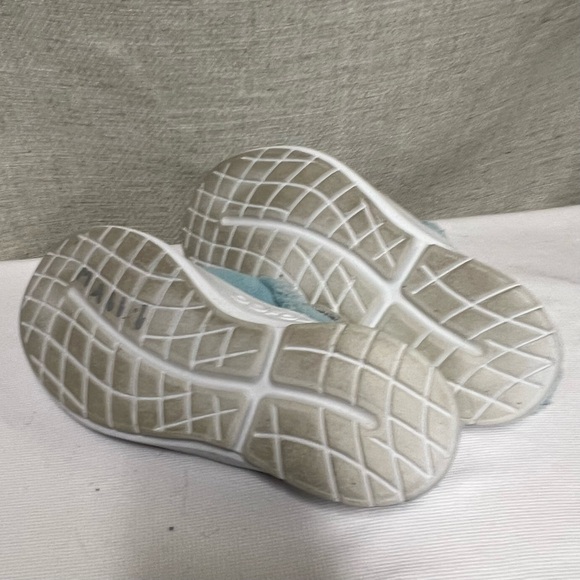 Oofos slipper - Picture 3 of 5